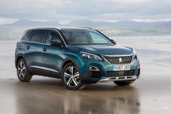 Второе поколение кроссовера Peugeot 5008