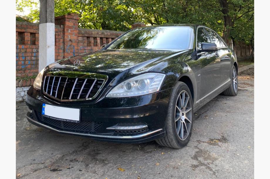 Mercedes S-class W221 2005-2013 гг. Решетка радиатора GT Panamericana (2009-2013) Фото 7