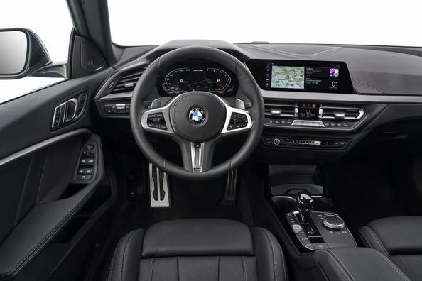 Обзор компактного седана BMW 2 Series Gran Coupe фото 10