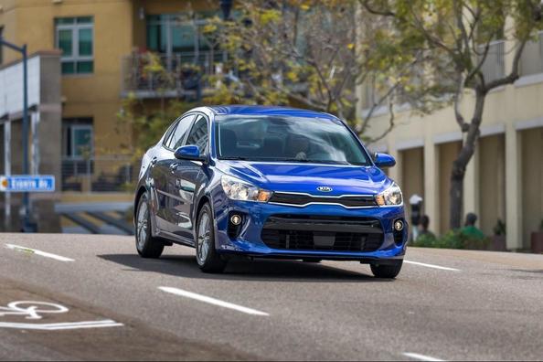 Четвертая генерация компактного седана KIA Rio