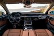 Спортивный люксовый седан Audi S8 фото 12