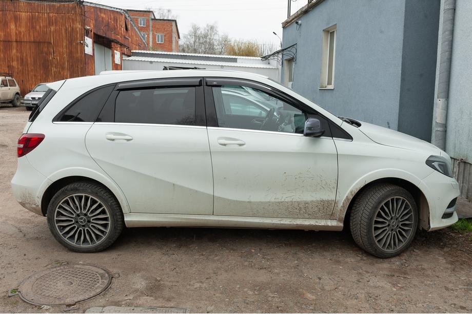 Mercedes B-class W246 2011-2018 гг. Ветровики на окна (4 шт, HIC) Фото 3