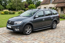 Dacia Logan MCV 2013-2020 гг. Боковые пороги Bosphorus Grey (2 шт., алюминий) фото 1