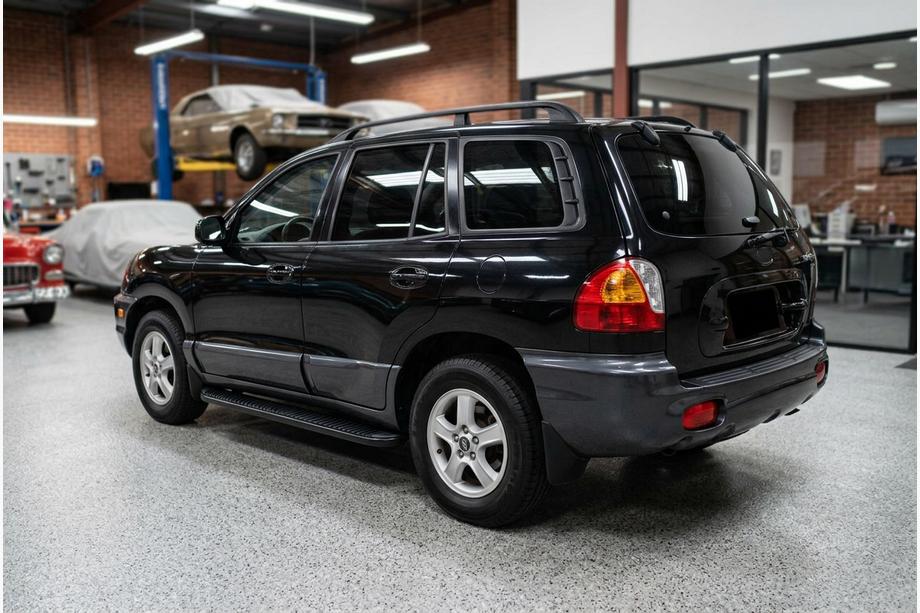 Hyundai Santa Fe 1 2000-2006 гг. Боковые Подножки Tayga Black (2 шт., Алюминий) Image