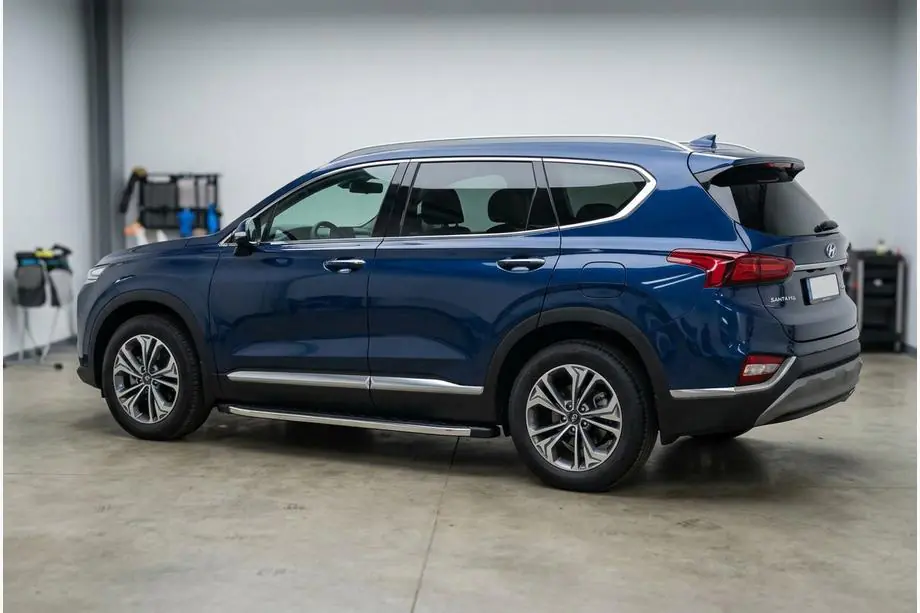 Hyundai Santa Fe 4 2018-2023 гг. Боковые Подножки BlackLine (2 шт., Алюминий)