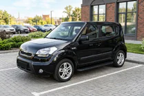 Kia Soul I 2008-2013 гг. Боковые Подножки Tayga Black (2 шт., Алюминий) фото 1