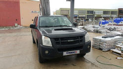Isuzu D-Max 2002-2011 гг. Дефлектор капота 2006-2011 (EuroCap) фото 2