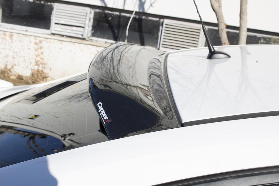 Opel Astra J 2009-2015 гг. Бленда на заднее стекло Sedan (ABS) Image