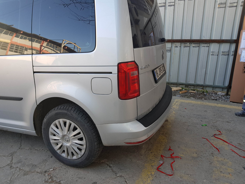 Накладка на задній бампер EuroCap (ABS) для Volkswagen Caddy 2015-2020 рр - фото 3