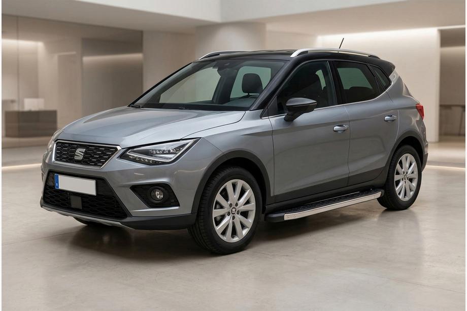 Seat Arona 2017- гг. Боковые Подножки BlackLine (2 шт., Алюминий) Фото 1