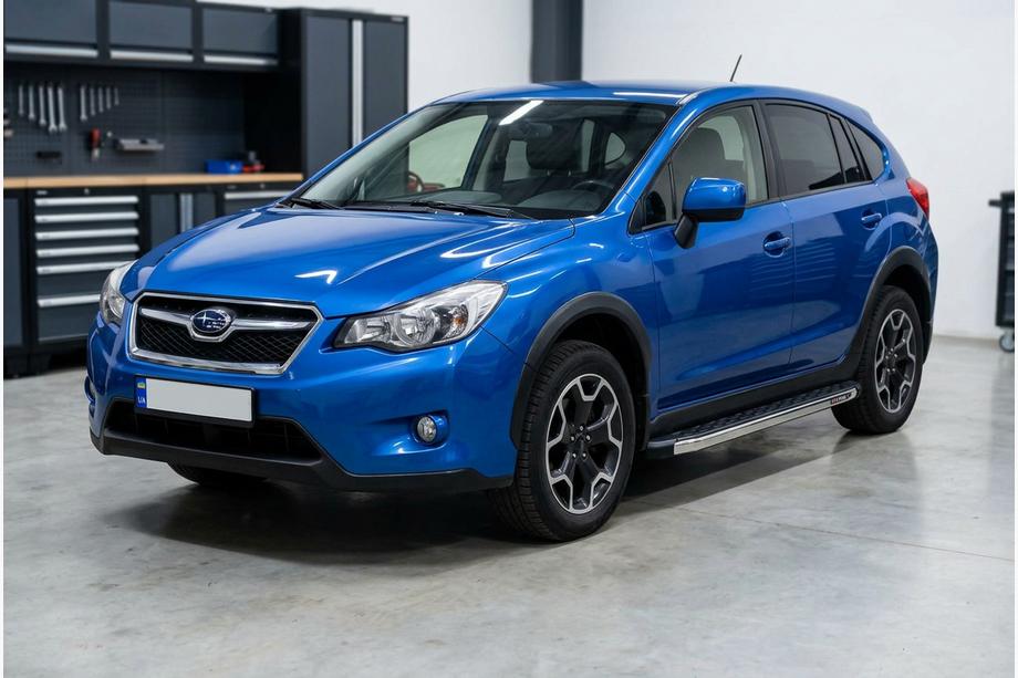Subaru XV 2011-2017 гг. Боковые Подножки BlackLine (2 шт., Алюминий) Image