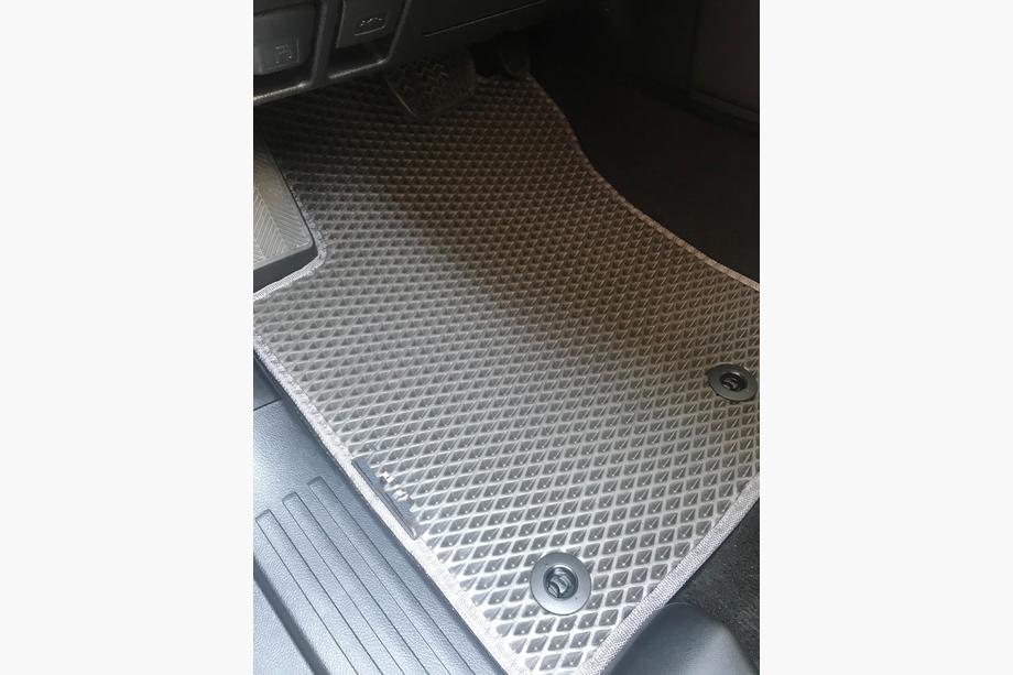 Toyota Land Cruiser Prado 150 2009-2023 гг. Коврики EVA (черные) 7-местный, 2009-2013 Фото 3