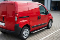 Peugeot Bipper 2008-2017 гг. Боковые Подножки BlackLine (2 шт., Алюминий) фото 1