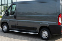 Citroen Jumper 2007-2025 гг. Боковые Подножки Tayga V2 (2 шт., Алюминий) фото 1