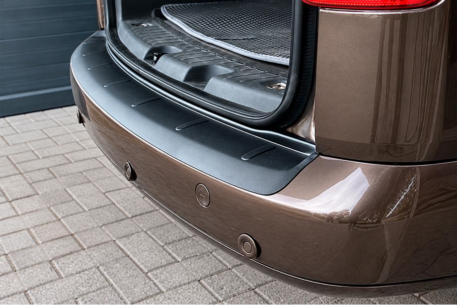Volkswagen Caddy 2010-2015 гг. Накладка на задний бампер (ABS) Фото 2