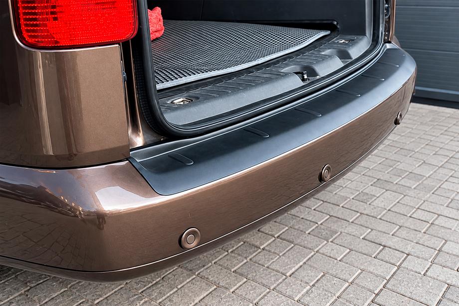 Volkswagen Caddy 2010-2015 гг. Накладка на задний бампер (ABS) Фото 3