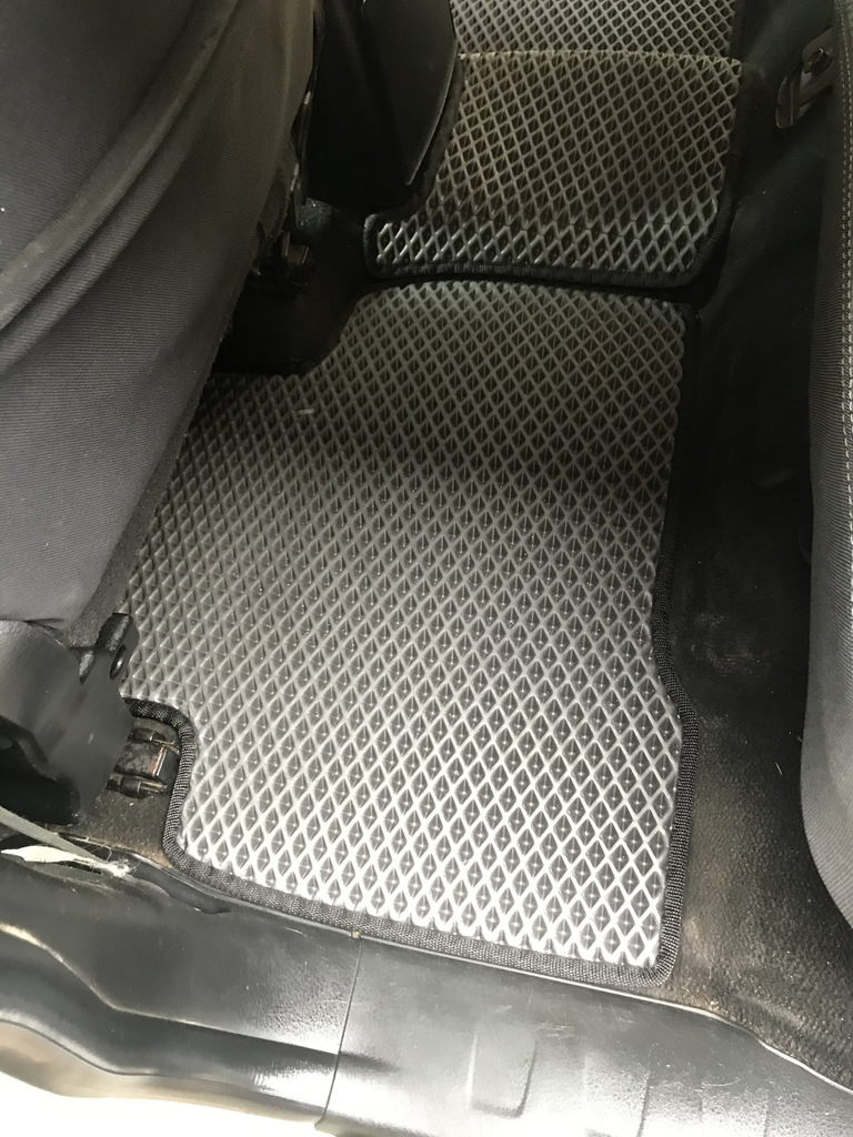 Килимки EVA (чорні) для Suzuki Grand Vitara 2005-2017 рр - фото 3