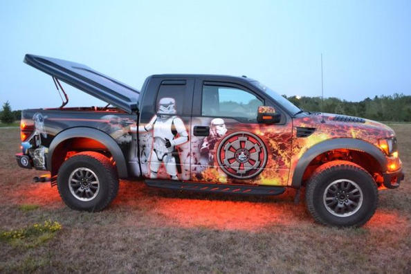 Аэрография на автомобиле