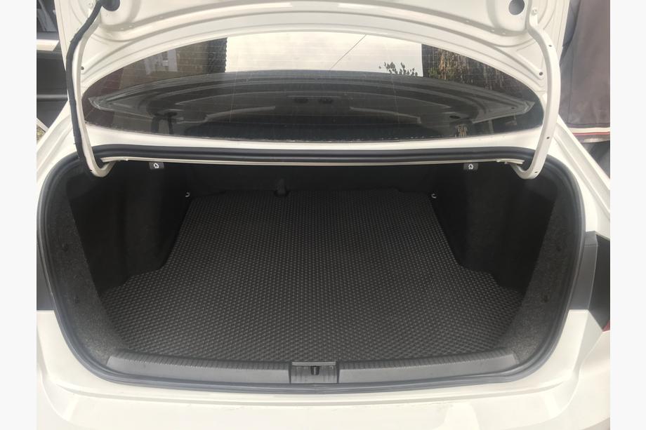 Volkswagen Jetta 2011-2018 гг. Коврик багажника (EVA, Черный) Фото 4