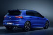 Представлена "горячая" модификация хэтчбека Volkswagen Golf R восьмого поколения