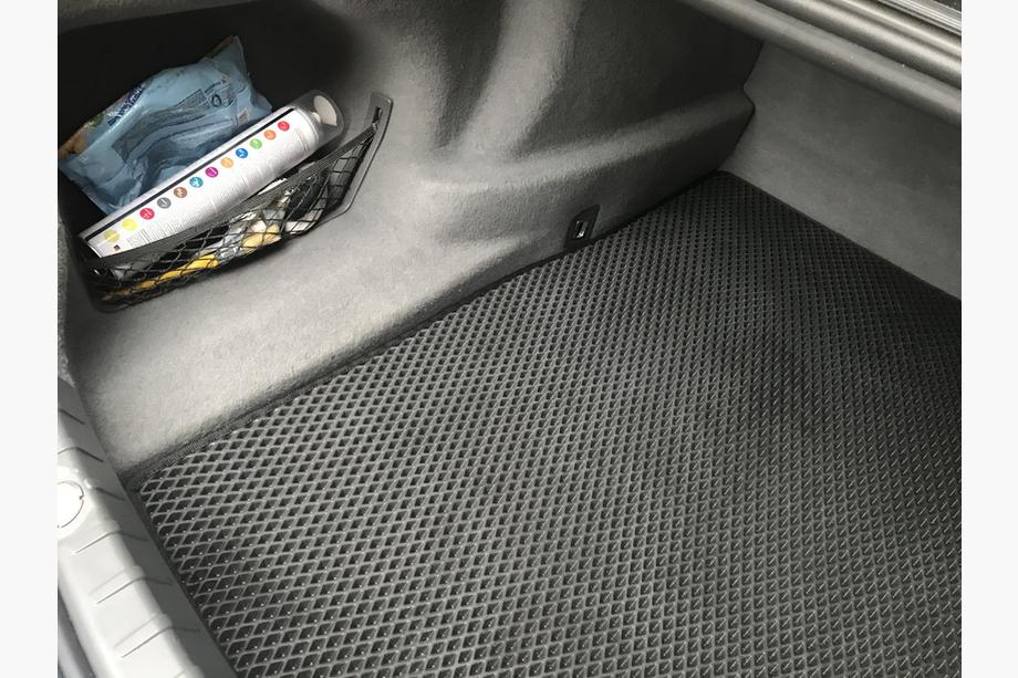 BMW 7 серия F01/F02 2008-2015 гг. Коврик багажника EVA (для F02, Черный) Фото 2