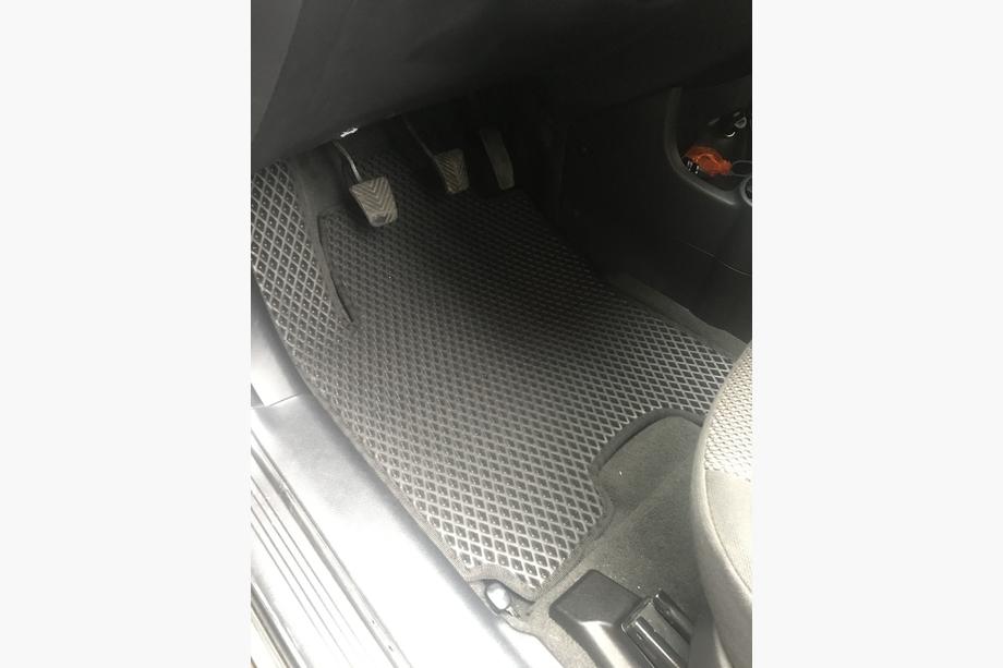 Kia Sportage 2004-2010 гг. Коврики EVA (черные) Фото 4