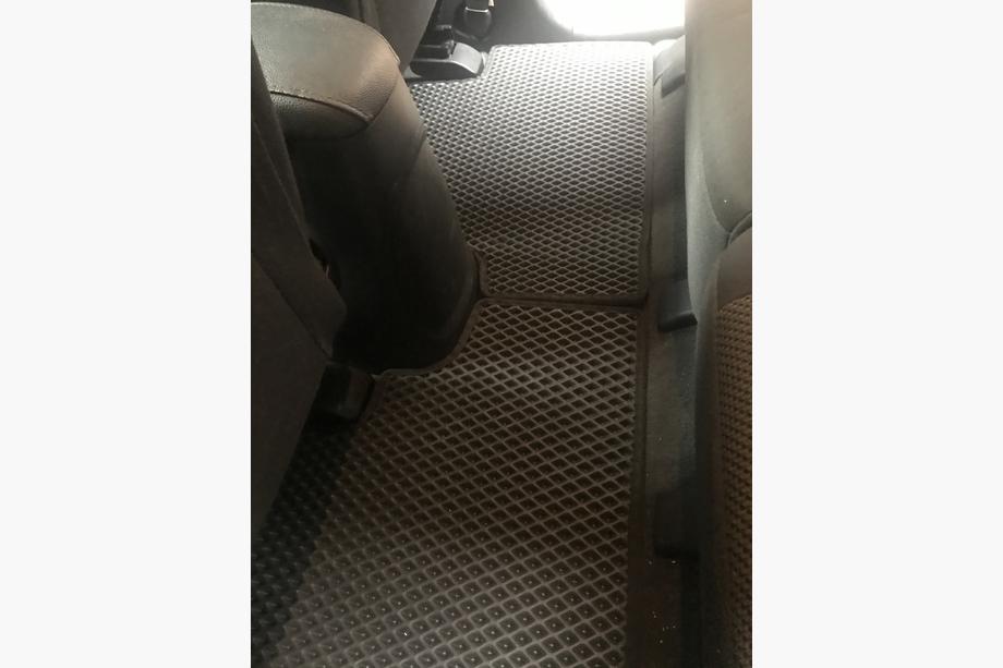 Kia Sportage 2004-2010 гг. Коврики EVA (черные) Фото 8