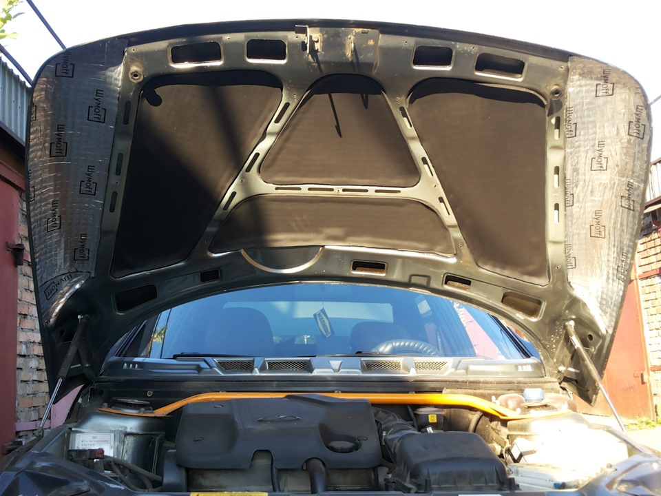 Шумоизоляция капота ВАЗ 2110 своими руками