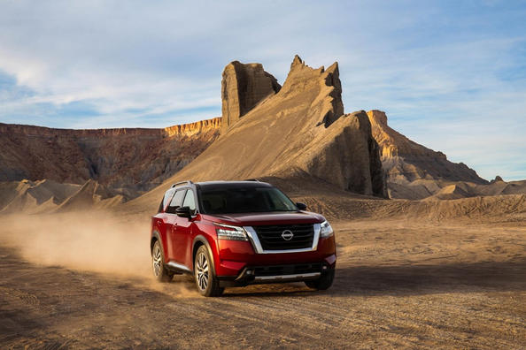 Состоялась презентация кроссовера Nissan Pathfinder нового поколения фото 3