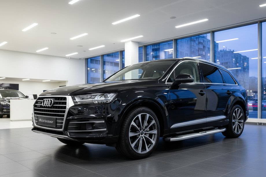 Audi Q7 2015–2026 гг. Боковые Подножки Mevsim Grey (2 шт., Алюминий) Фото 1
