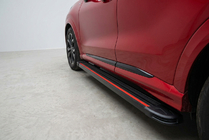Ford Puma 2019- гг. Боковые Подножки Maya Red (2 шт., Алюминий) фото 1