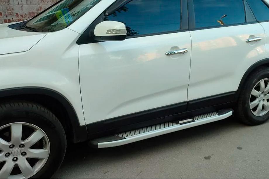 Kia Sorento II XM 2009-2014 гг. Боковые Подножки Mevsim Grey (2 шт., Алюминий) 2010-2013 Фото 1
