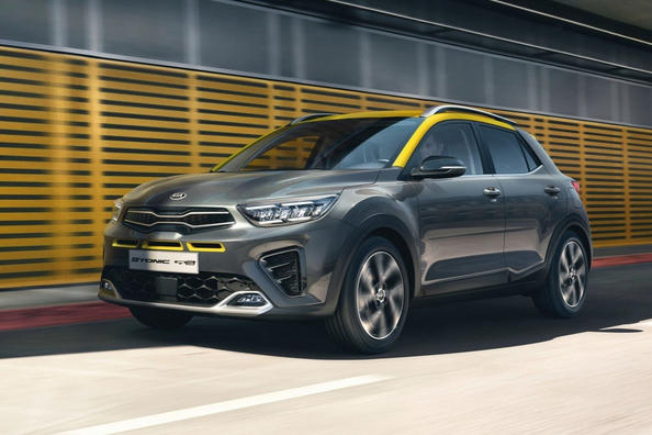Обзор обновленного компактного кроссовера KIA Stonic