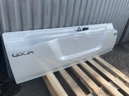 Нижняя крышка багажника 2016+ белая (БУ, оригинал) фото 2