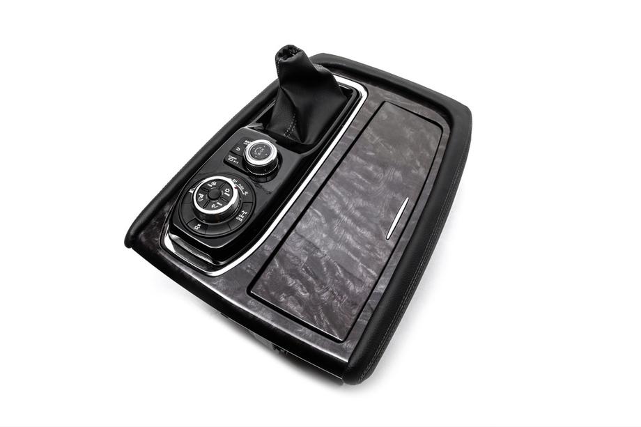 Nissan Patrol Y62 2010-2024 гг. Комплект апгрейда салона для 2020 Фото 3