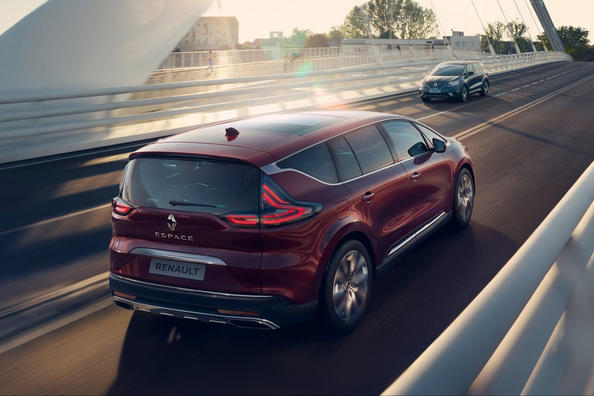 Обзор обновленного минивэна Renault Espace