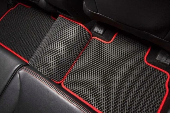 Как выбрать коврики в автомобиль?