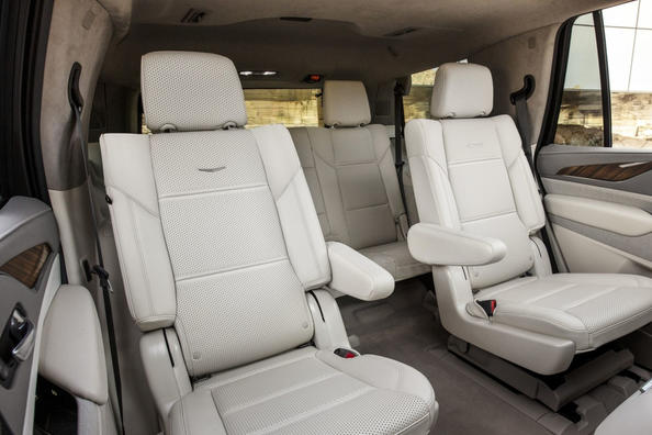 Обзор внедорожника нового поколения Cadillac Escalade фото 9