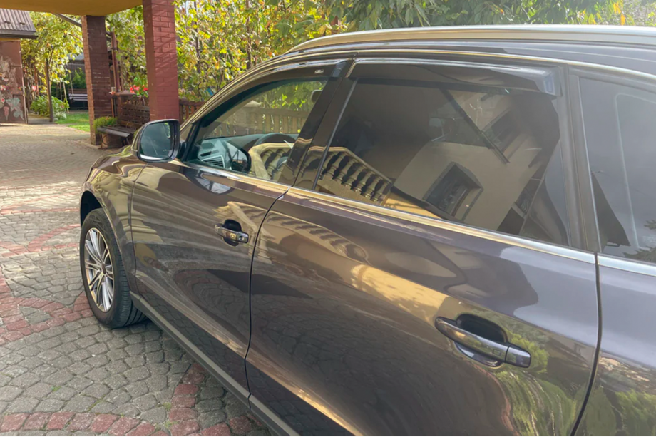 Audi Q5 2008-2017 гг. Ветровики на окна (4 шт, HIC) Image