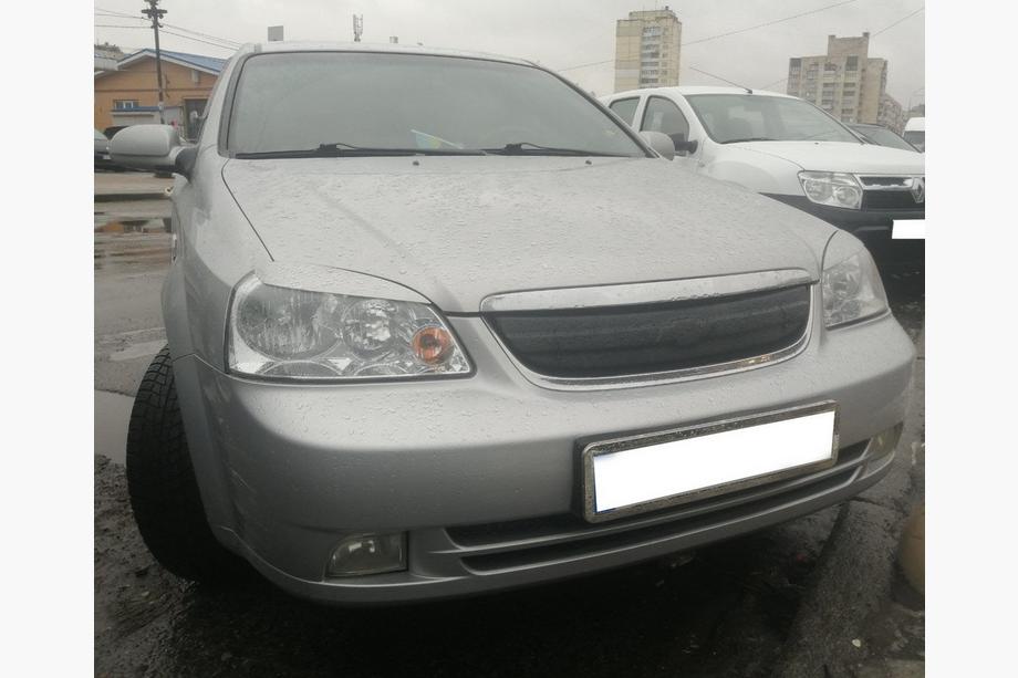Chevrolet Lacetti 2003-2024 гг. Зимняя решетка (SD/SW, верхняя) Матовый Фото 2