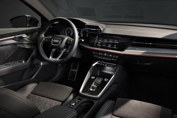 Обзор седана Audi A3 нового поколения фото 5