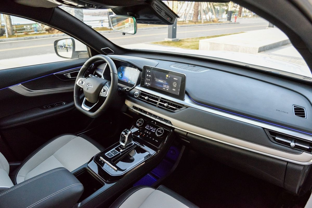 Переднеприводный кроссовер Chery Tiggo 7 PRO второго поколения