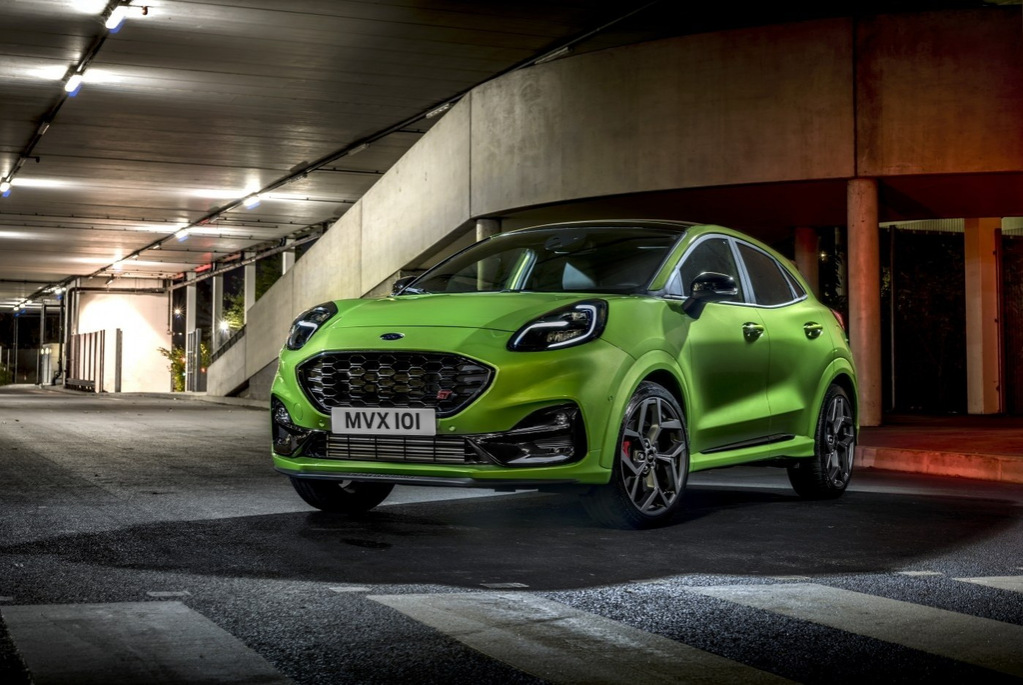 Оспортивленная модификация кроссовера Ford Puma ST