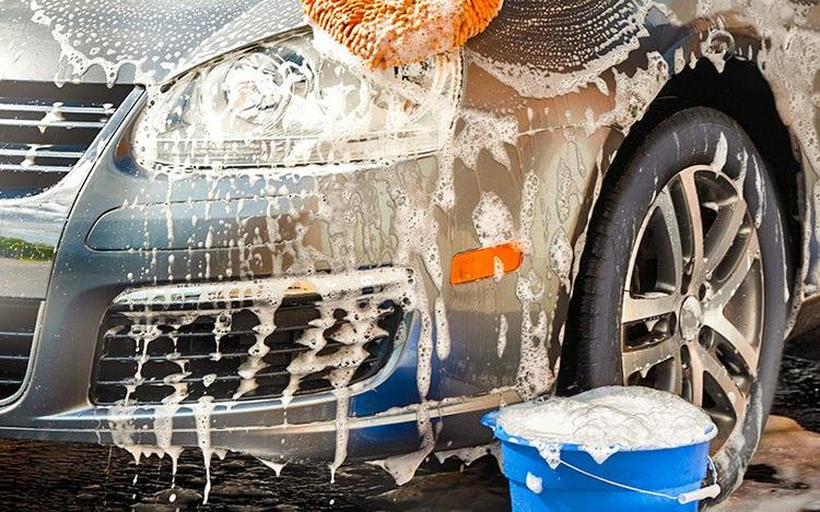Как правильно помыть автомобиль своими руками?