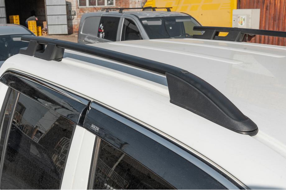 Volkswagen Amarok 2010-2022 гг. Рейлинги OmsaLine Sport (2 шт, черные) Фото 4