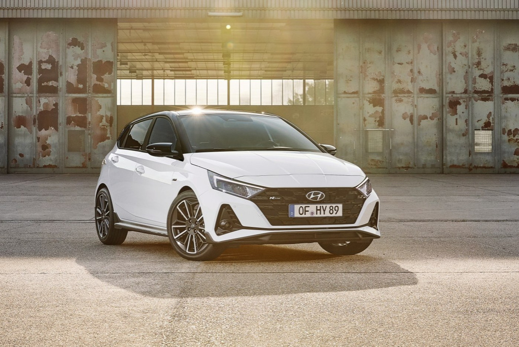 Переднеприводный компактный хэтчбек Hyundai i20 нового поколения