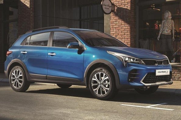 Хэтчбек повышенной проходимости KIA Rio X