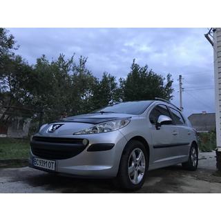 Дефлектор капота VIP Peugeot 207 2006-2014 гг. фото 2