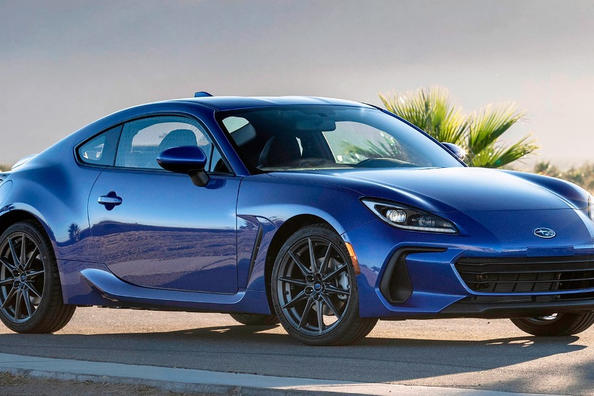 Обзор спорт-купе Subaru BRZ второго воплощения