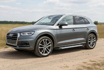Audi Q5 2017-2025 гг. Боковые Подножки Line (2 шт., Алюминий) фото 1